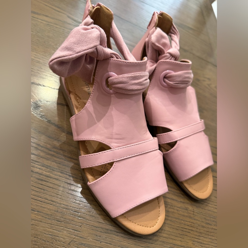 Women's Pink Knot-Accent Open-Toe Sandals